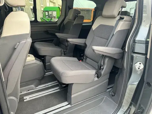 Volkswagen Multivan 2025 photo 3