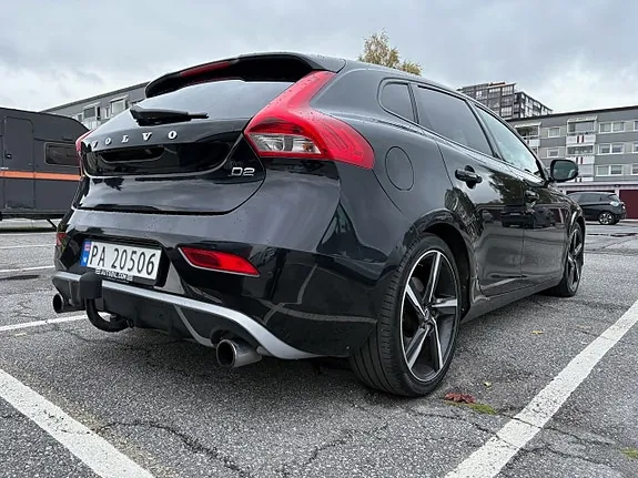 Volvo V40 2015 photo 4