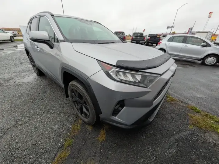 Toyota Rav4 2021 photo 2