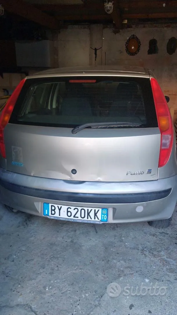 Fiat Punto 2002 photo 2