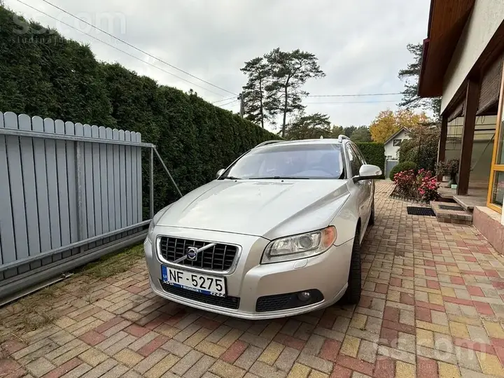 Volvo V70