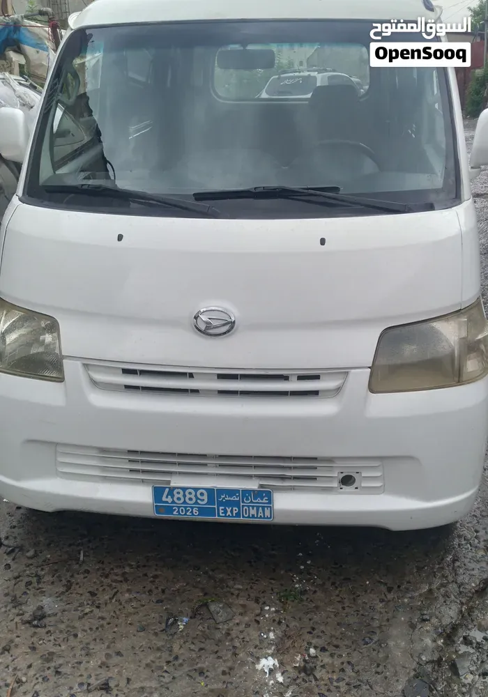 Daihatsu Other 2013 photo 2