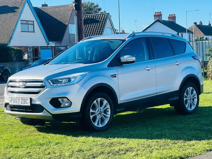 Ford Kuga 2017 photo 2