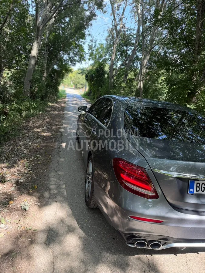 Mercedes-Benz E-Class 2016 photo 4