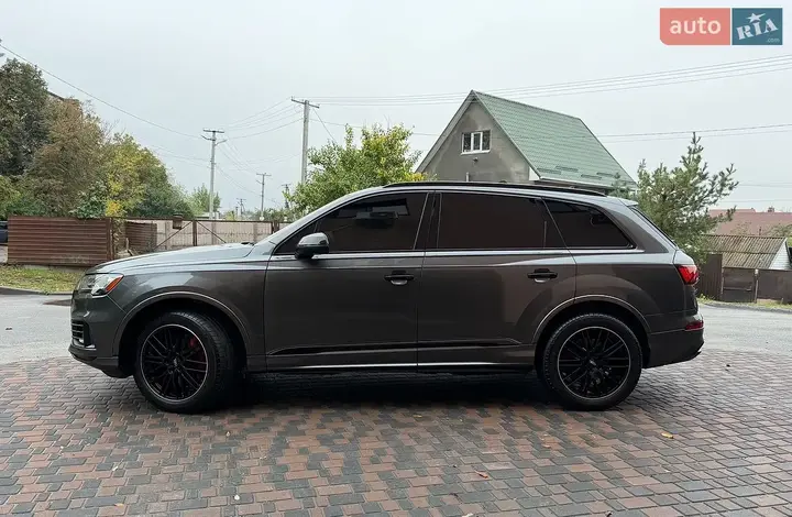 Audi Q7 2020 photo 4