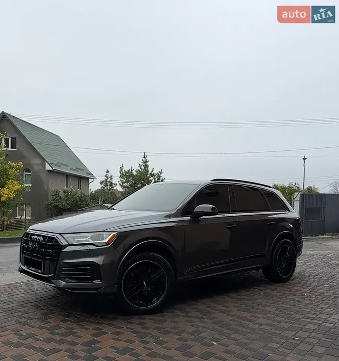 Audi Q7 2020 photo 3