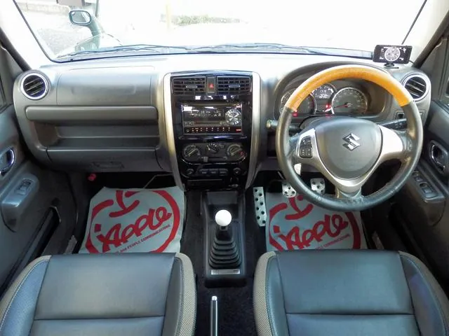 Suzuki Jimny 2016 photo 5
