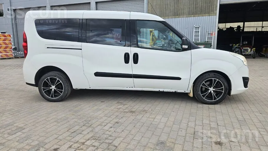 Opel Combo 2015 photo 5