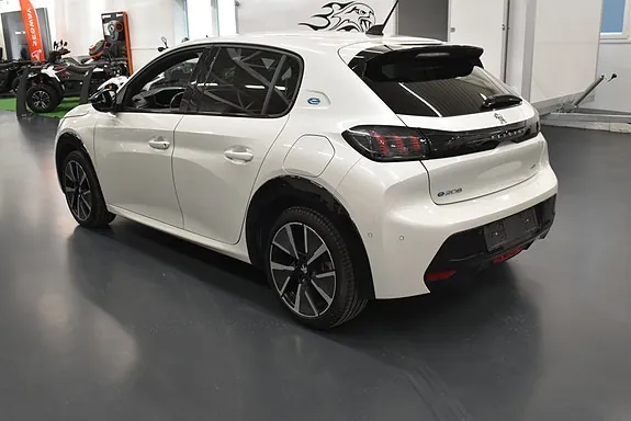 Peugeot 208 2022 photo 5