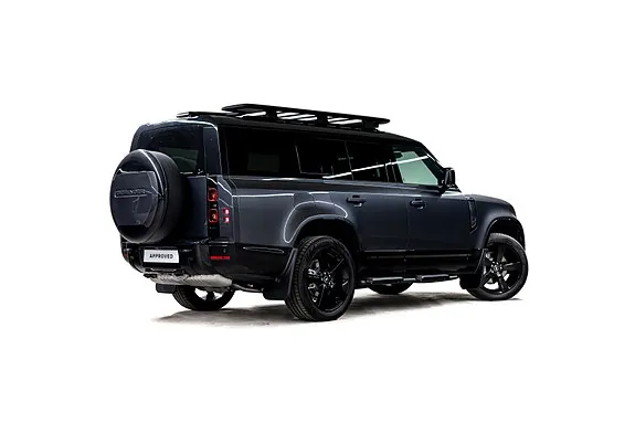 Land Rover Defender 130 2025 photo 2