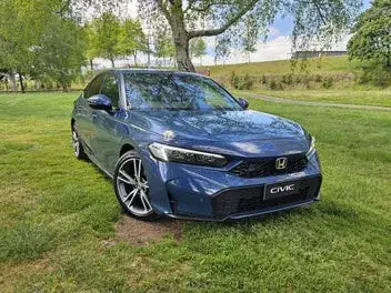 Honda Civic 2026 photo 2
