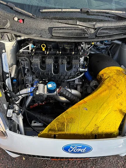 Ford Fiesta 2013 photo 2