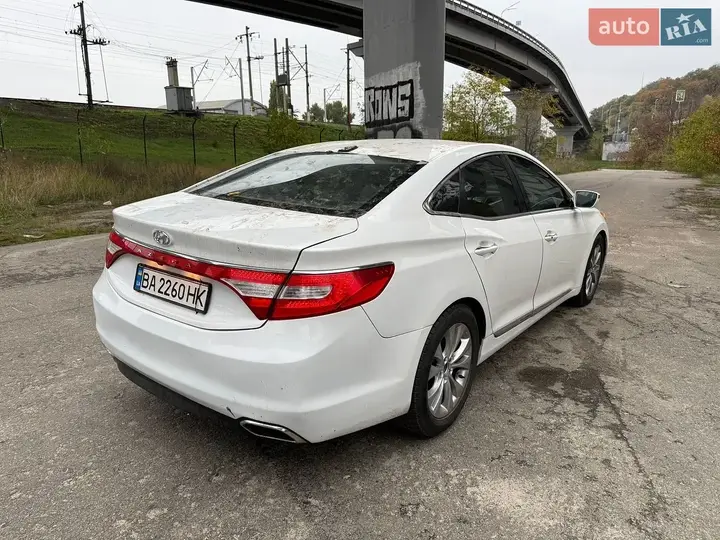 Hyundai Azera 2015 photo 5