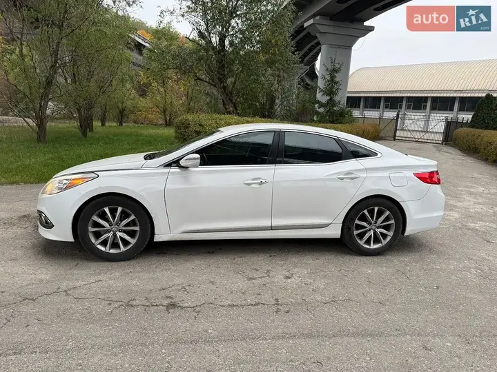 Hyundai Azera 2015 photo 2