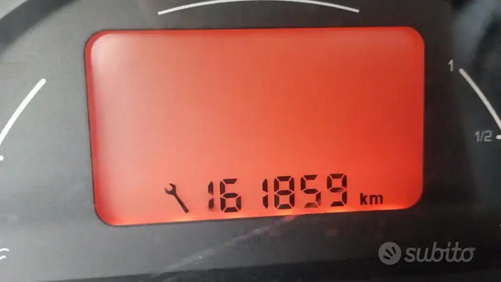 Citroen C3 2002 photo 4