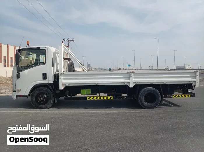 Isuzu Trooper 2022 photo 4
