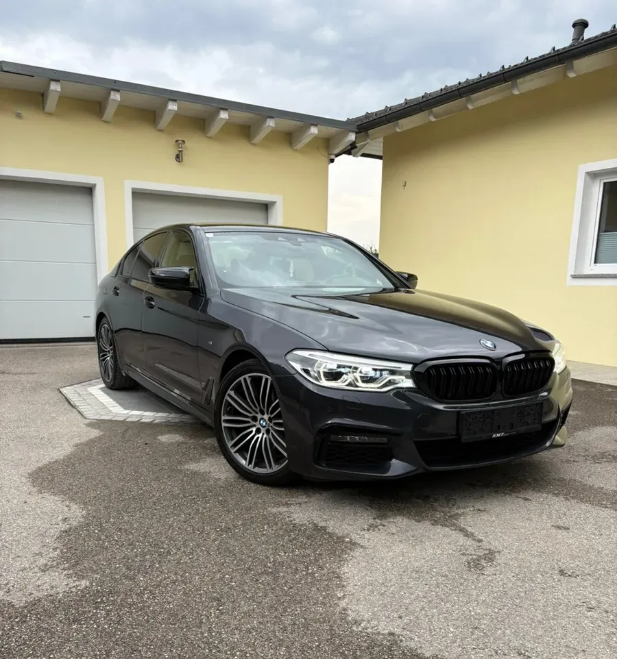 BMW 5 Series 2019 photo 2