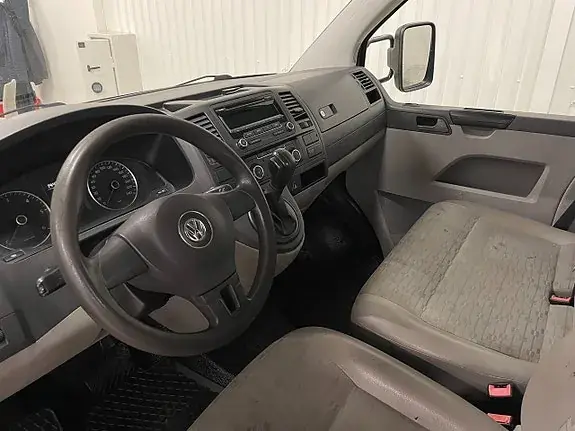 Volkswagen Transporter 2012 photo 5