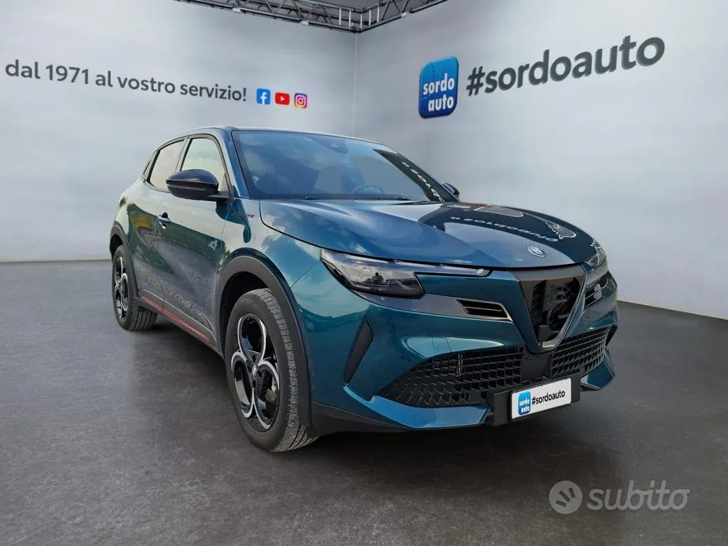 Alfa Romeo Junior 2025 photo 3