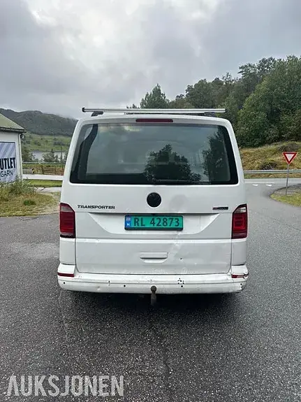 Volkswagen Transporter 2019 photo 5