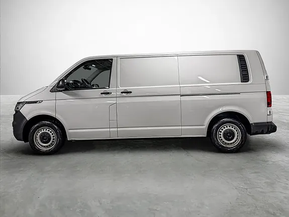 Volkswagen Transporter 2022 photo 2