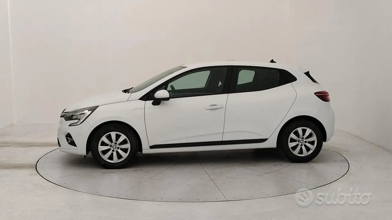 Renault Clio 2021 photo 2