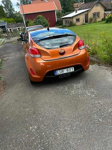 Hyundai Veloster 2012 photo 2