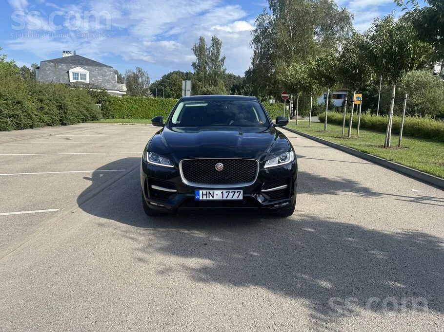 Jaguar F-Pace 2018 photo 4
