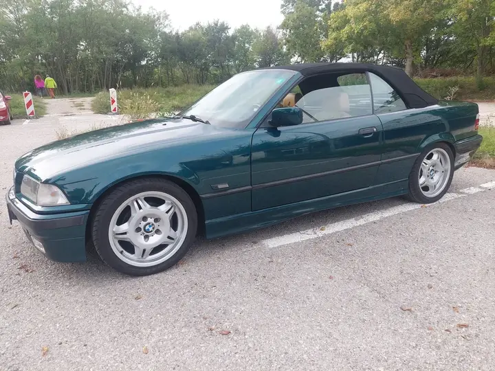BMW 3Er-Reihe 320I Cabrio 1994 photo 2