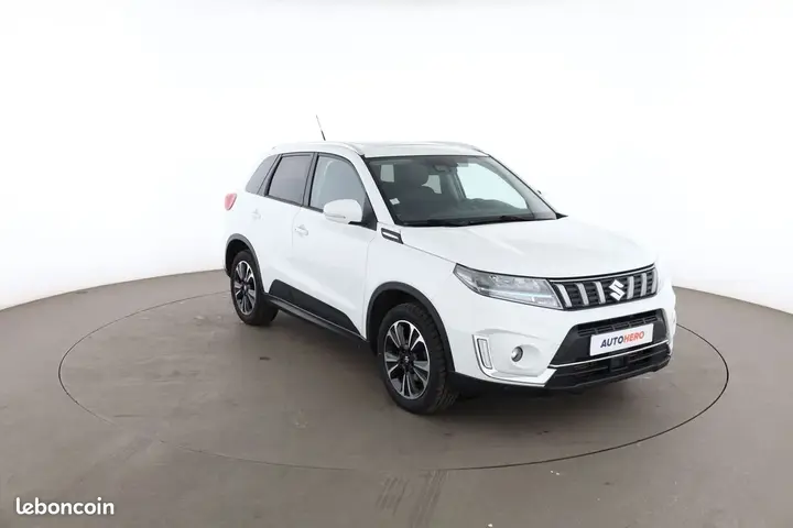 Suzuki Vitara 2021 photo 4