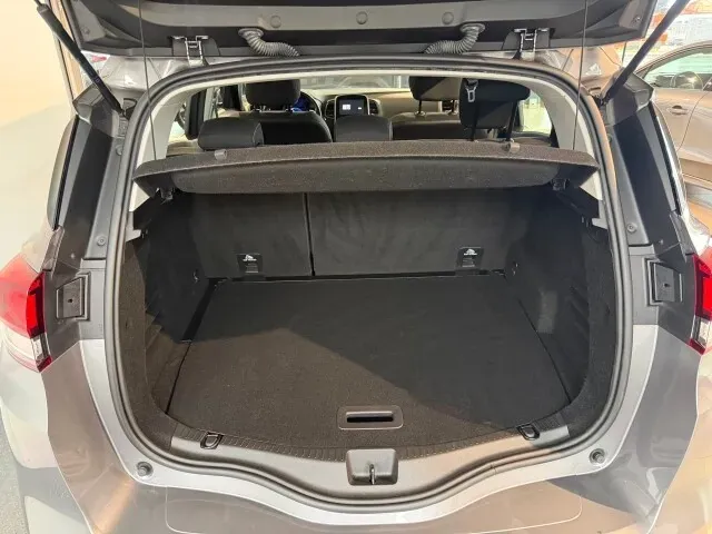 Renault Scenic 2019 photo 3