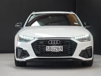 Audi A4 2022 photo 5