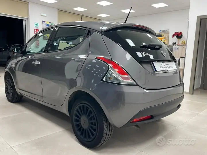 Lancia Ypsilon 2021 photo 5