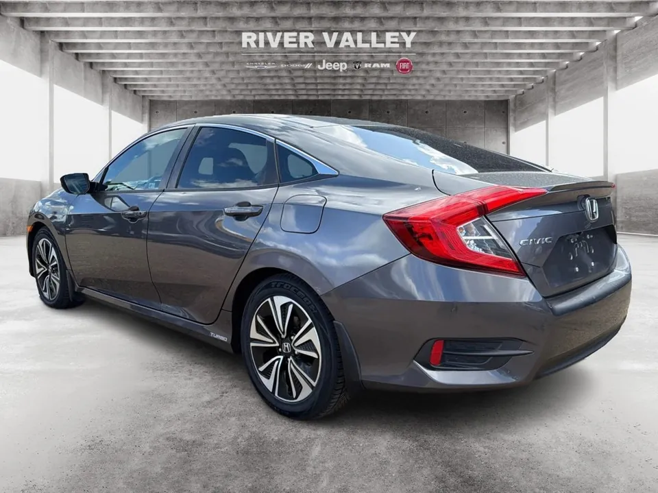 Honda Civic 2016 photo 5