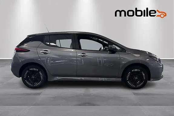 Nissan Leaf 2022 photo 2