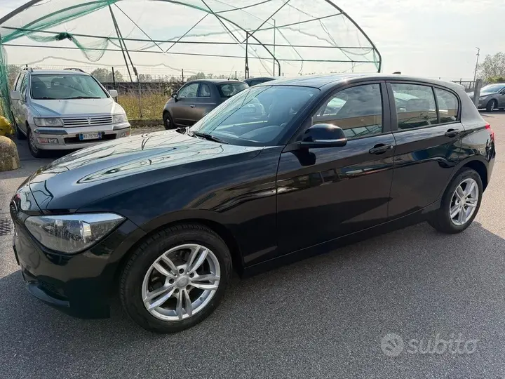 BMW 114