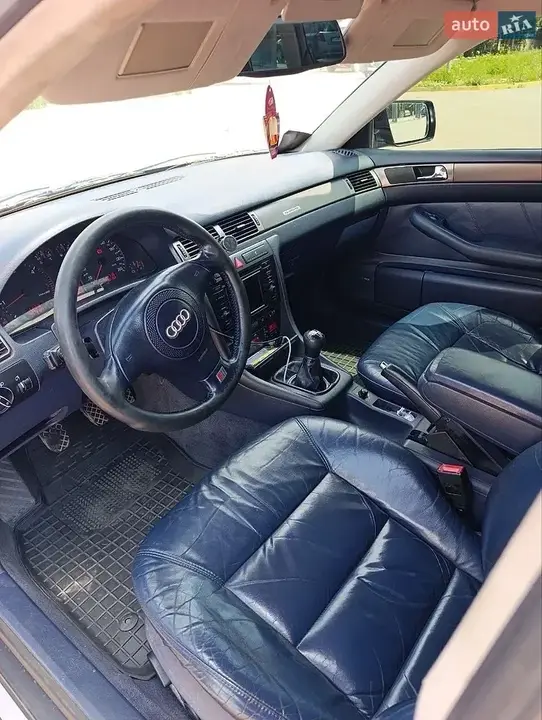 Audi A6 2000 photo 5