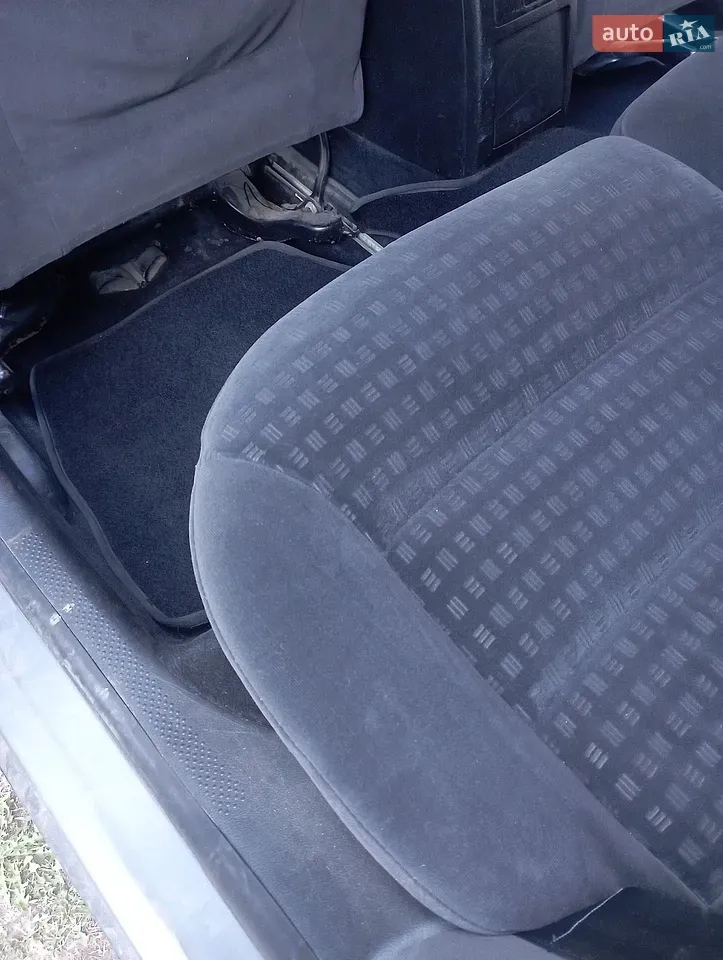 Volkswagen Passat 2001 photo 3