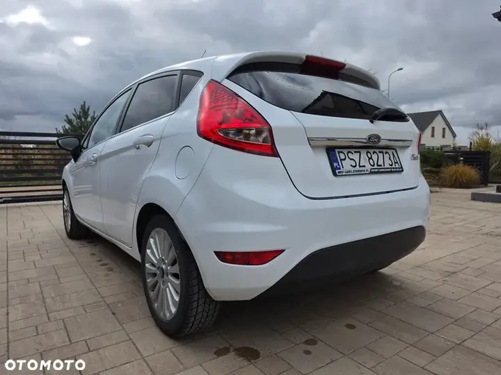 Ford Fiesta 2009 photo 5