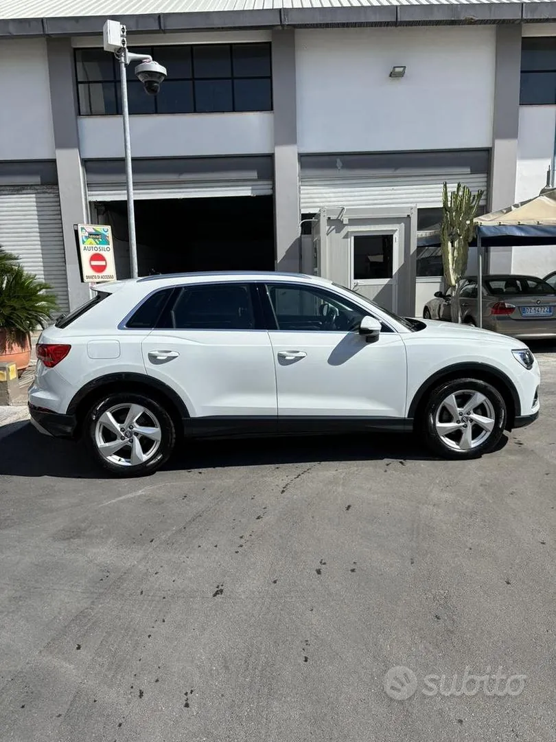 Audi Q3 2019 photo 4