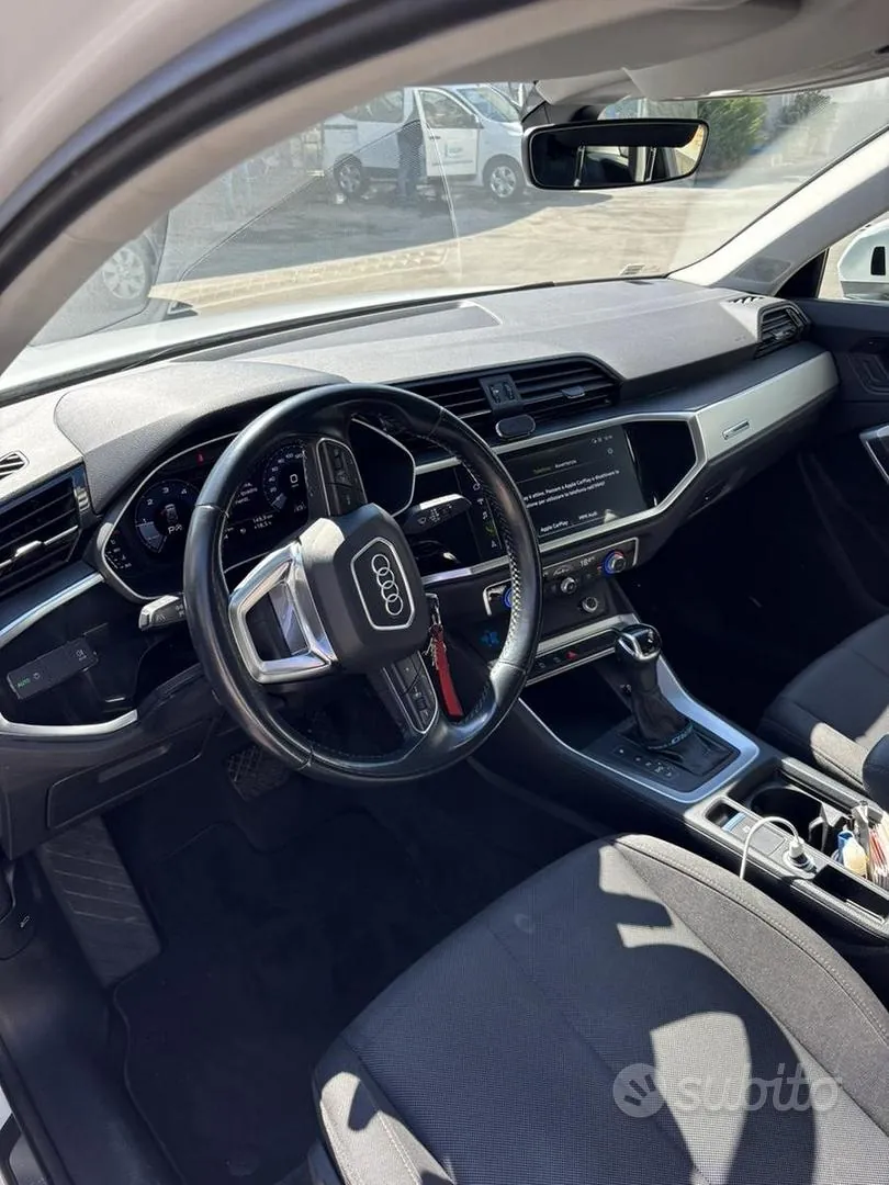 Audi Q3 2019 photo 5