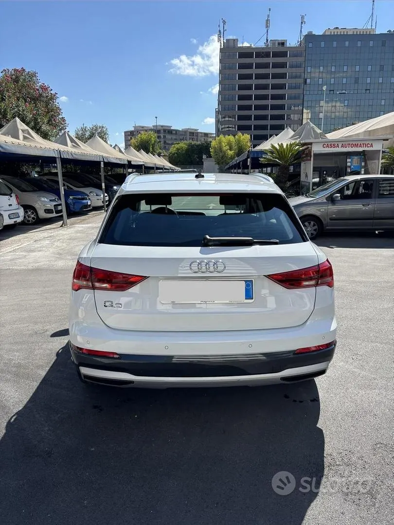 Audi Q3 2019 photo 3