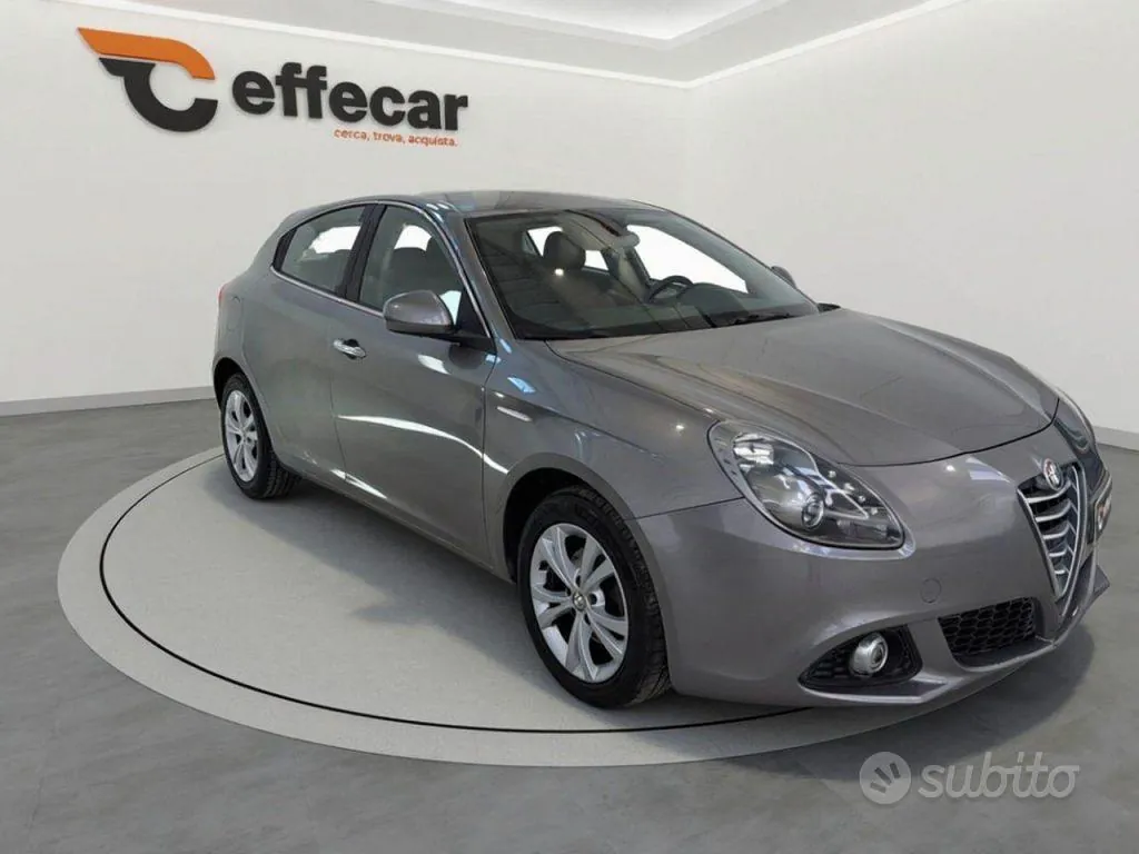 Alfa Romeo Giulietta 2014 photo 3