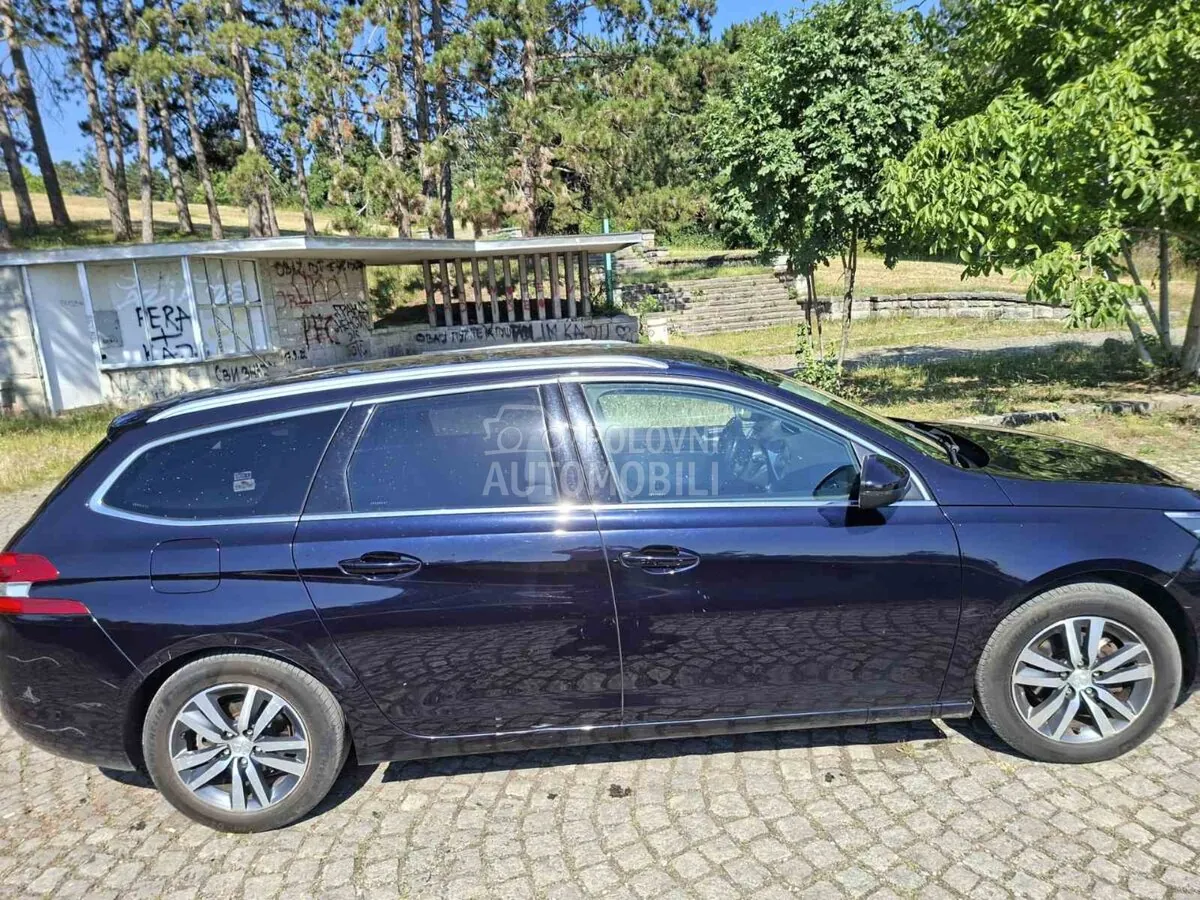 Peugeot 308 2018 photo 5