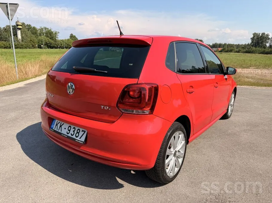 Volkswagen Polo 2009 photo 4