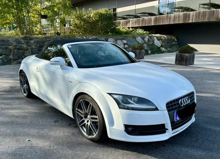 Audi Tt Roadster 2009 photo 2