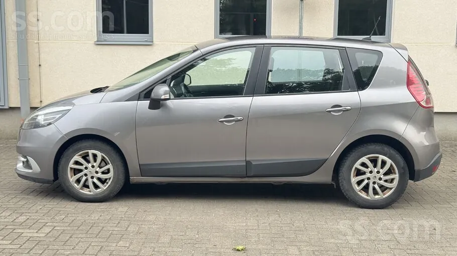 Renault Megane 2013 photo 5
