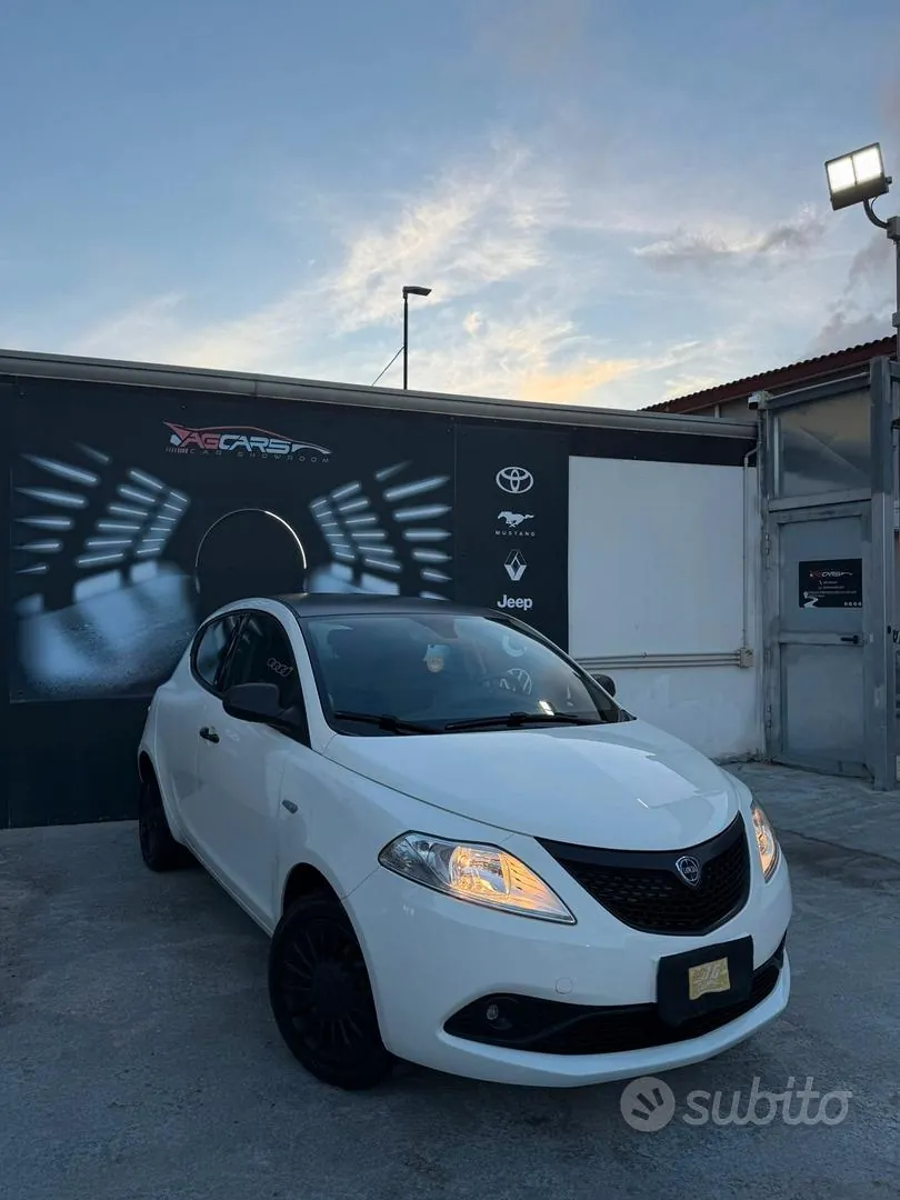Lancia Ypsilon 2019 photo 3