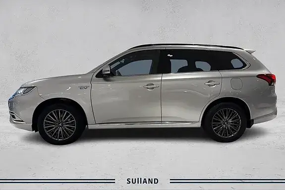 Mitsubishi Outlander 2020 photo 2