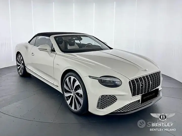 Bentley Continental Gtc 2025 photo 2